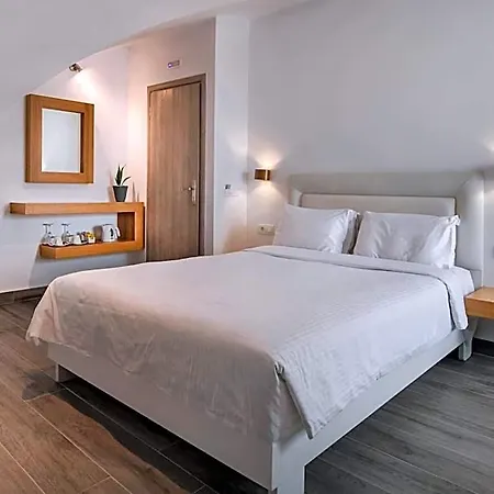 Thireas 4* Santorini Island